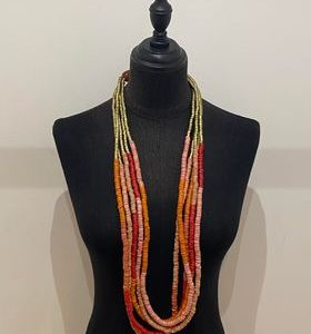 Collier multirangs