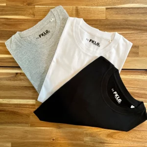 Lot de 3 T-shirts "Des Bons Basiques"