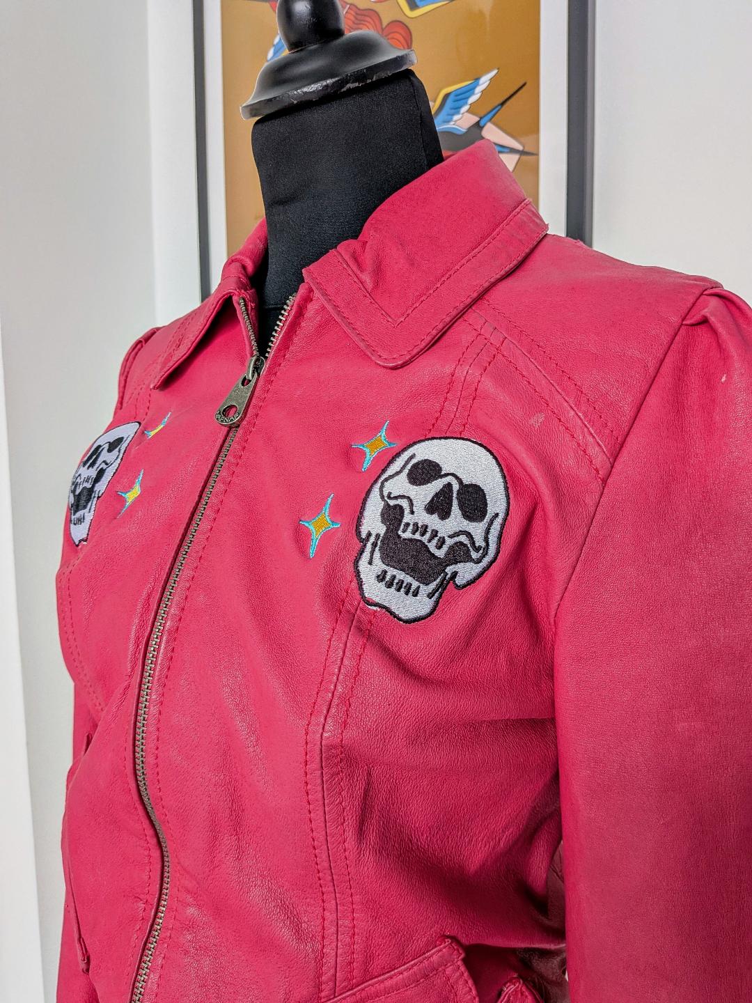 Don’t gamble with Death : modèle unique veste cuir rose – Image 4