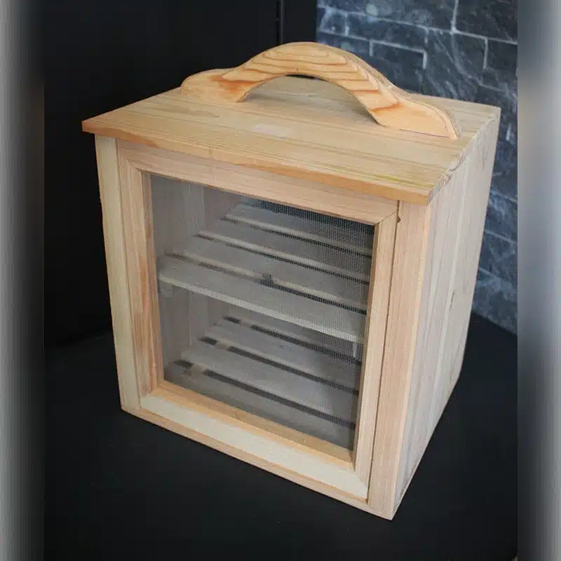 Garde manger artisanal éco-responsable et écologique en bois de pin – Fait en France – Image 3