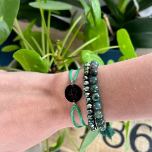Bracelet 42 vert petite médaille noir
