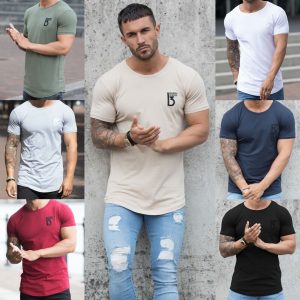 t shirt muscle fit